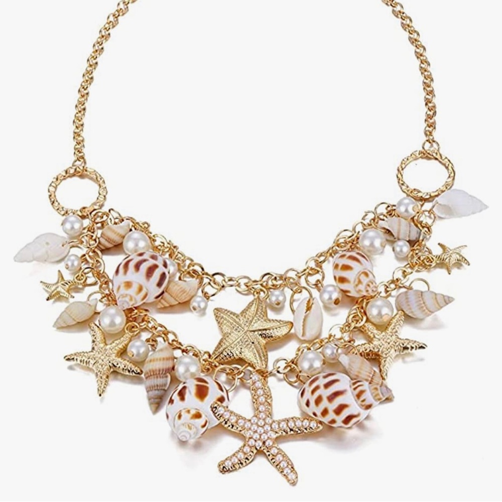 Seashell necklace